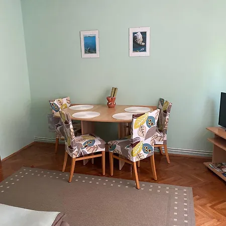Apartments Topic & Krk Central Location Krk Town Kültér fotó