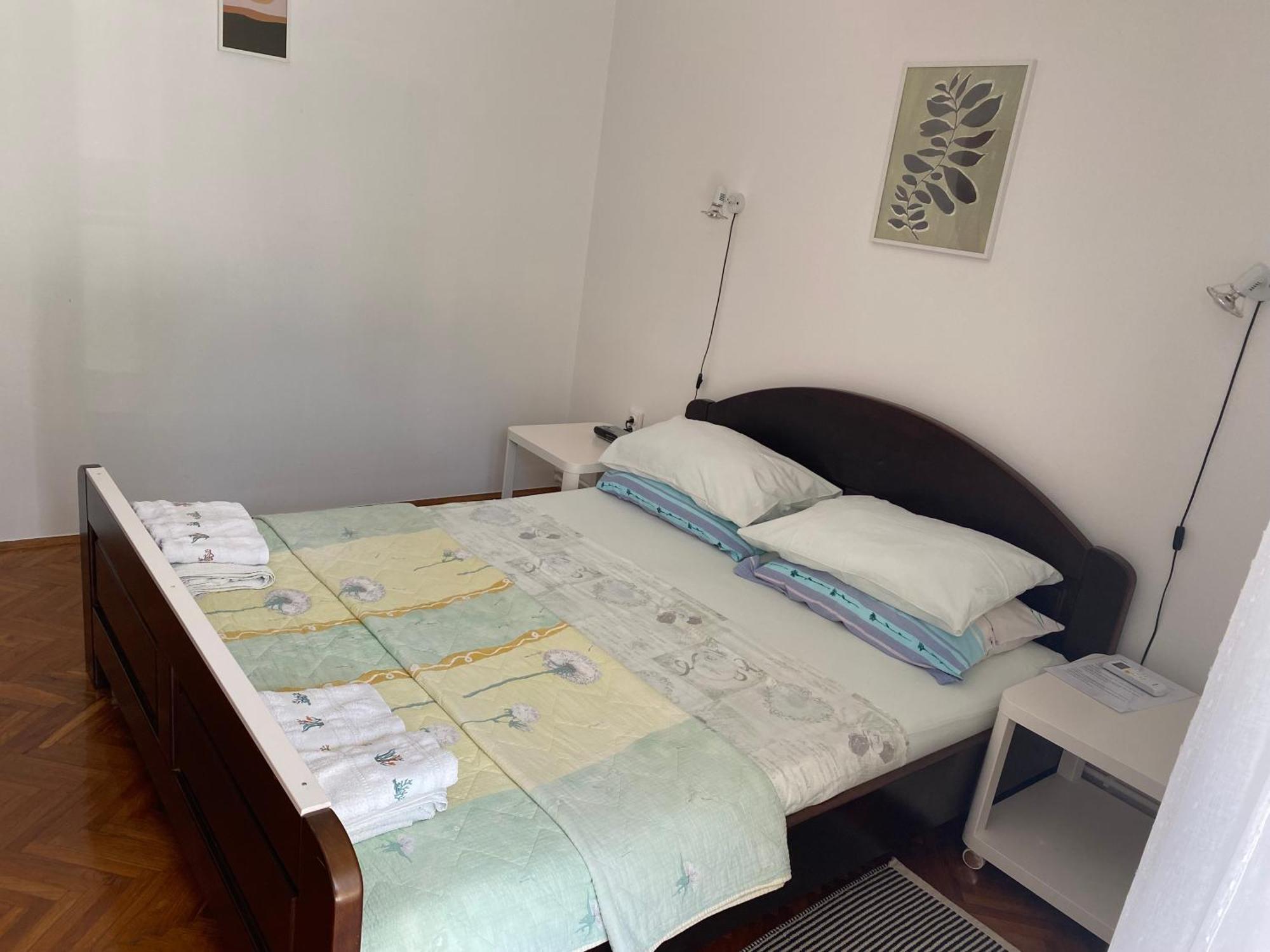 Topic & Krk Location Apartment